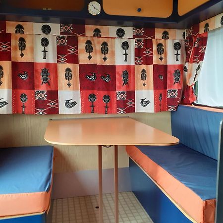 Maison D'Hotes Afrika Du Queyroux Ginestet Δωμάτιο φωτογραφία
