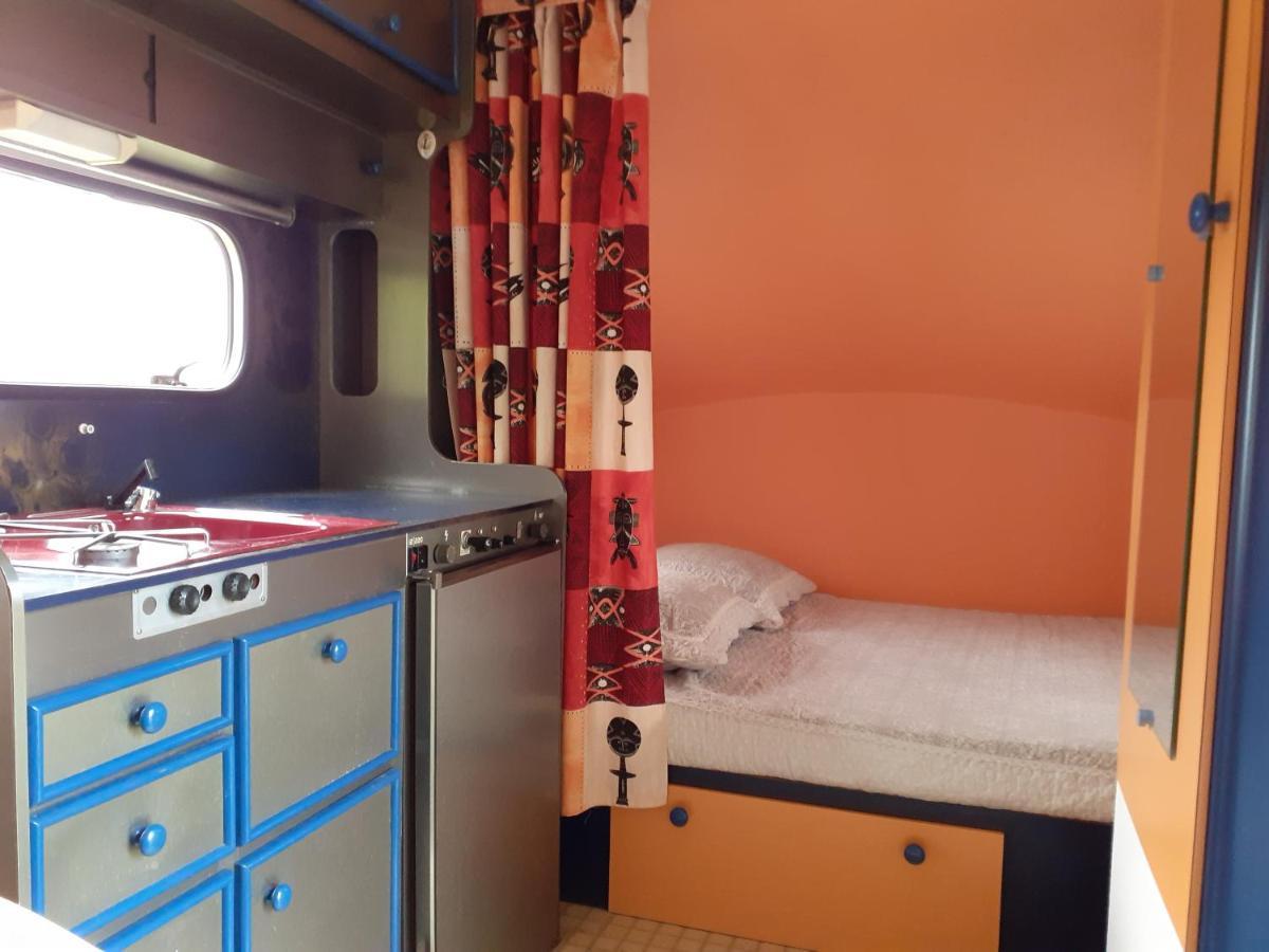 Maison D'Hotes Afrika Du Queyroux Ginestet Εξωτερικό φωτογραφία