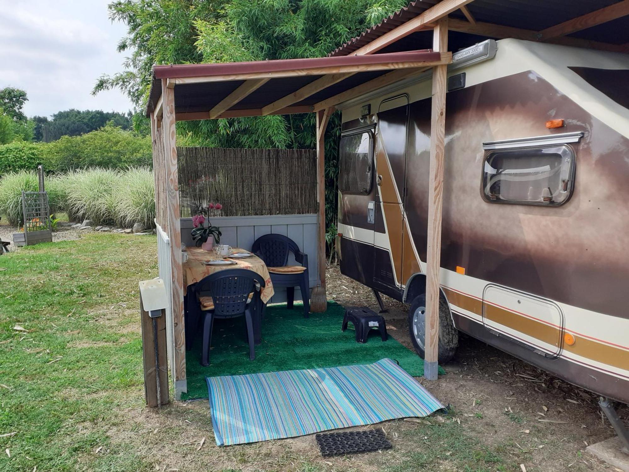 Maison D'Hotes Afrika Du Queyroux Ginestet Δωμάτιο φωτογραφία